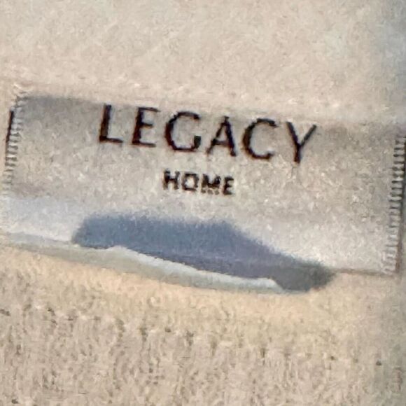 Legacy Home Fine Linens White/Seafoam King Coverlet - Picture 6 of 9